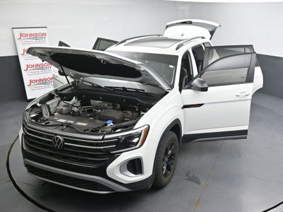2024 Volkswagen Atlas 2.0T Peak Edition SE w/Technology