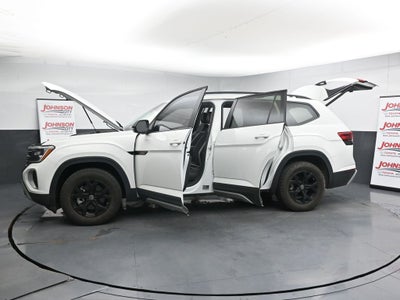 2024 Volkswagen Atlas 2.0T Peak Edition SE w/Technology