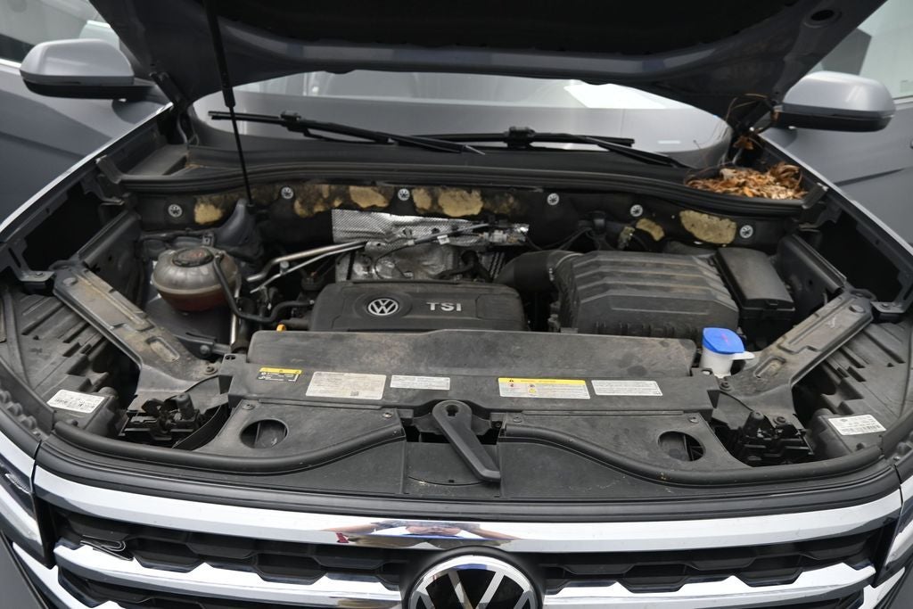 2022 Volkswagen Atlas Cross Sport 2.0T SEL R-Line