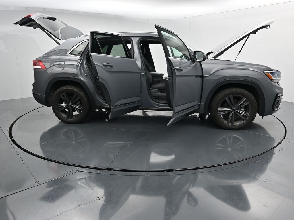 2022 Volkswagen Atlas Cross Sport 2.0T SEL R-Line
