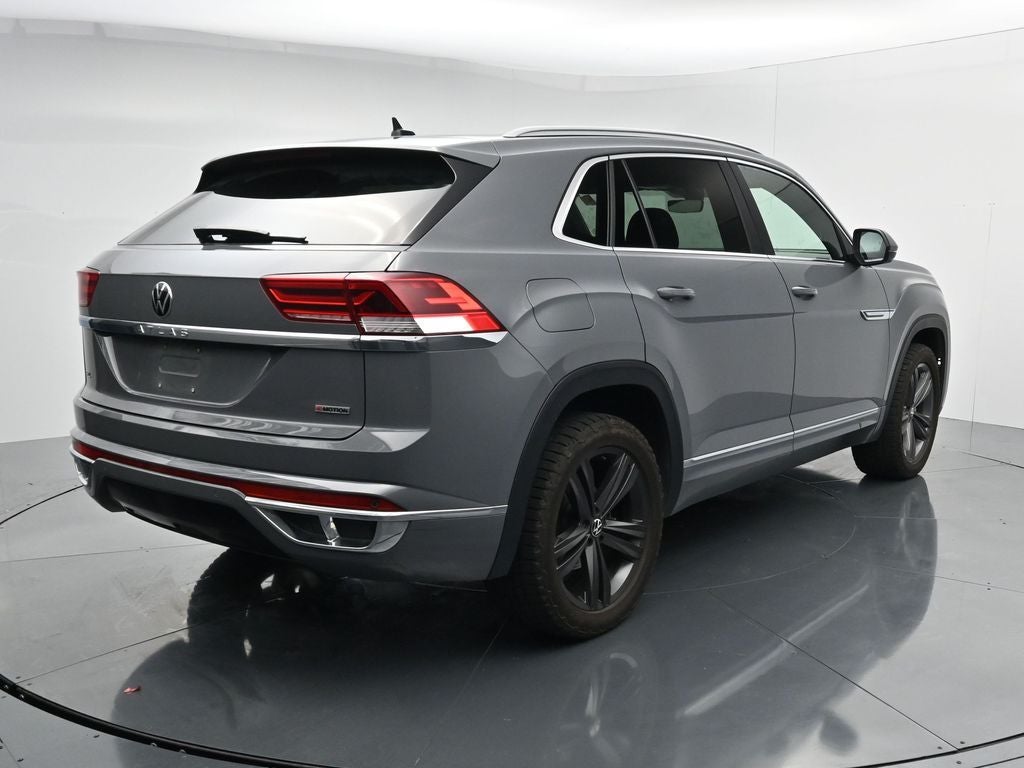 2022 Volkswagen Atlas Cross Sport 2.0T SEL R-Line
