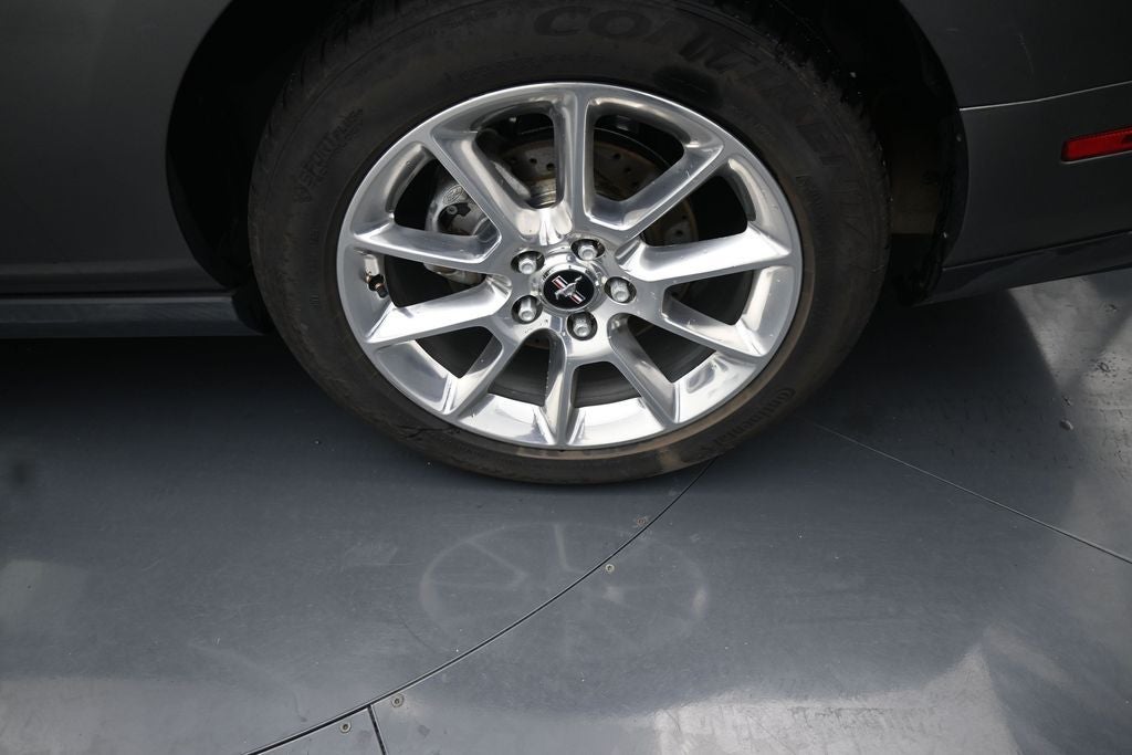 2011 Ford Mustang V6 Premium