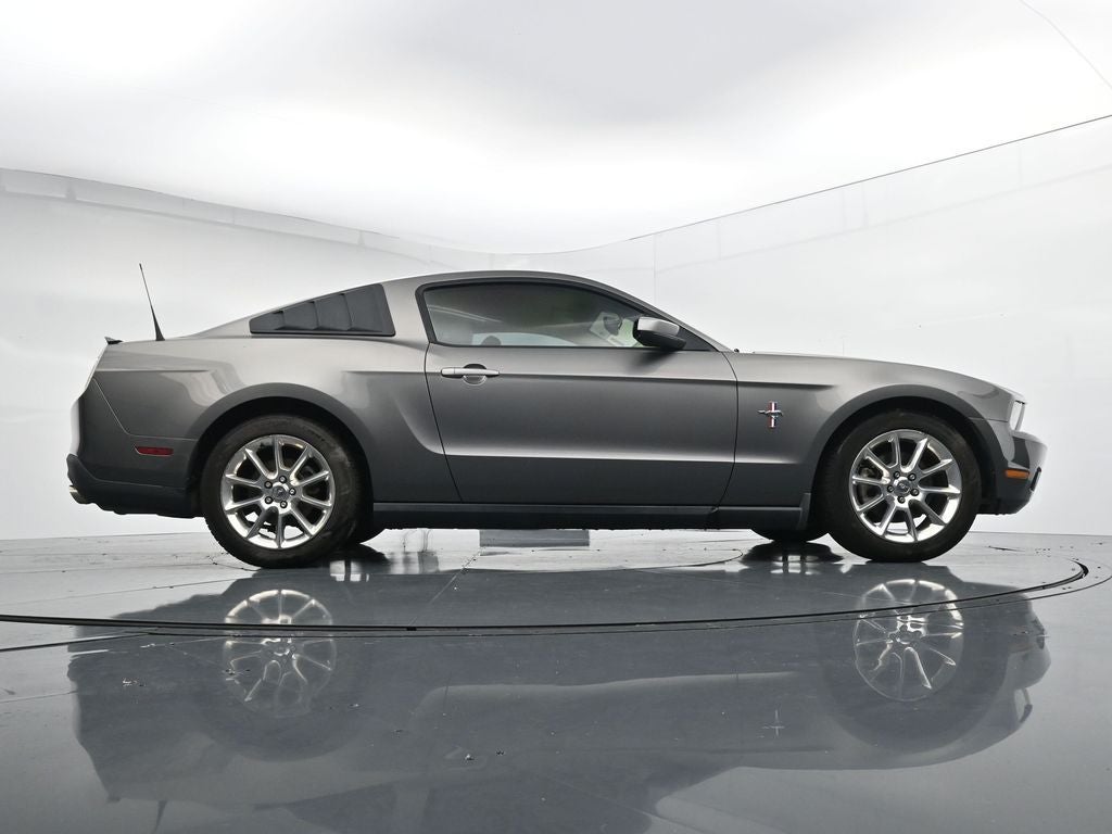2011 Ford Mustang V6 Premium