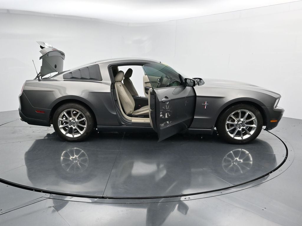 2011 Ford Mustang V6 Premium