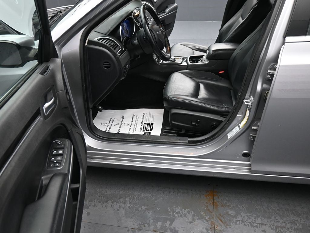 2015 Chrysler 300 Limited