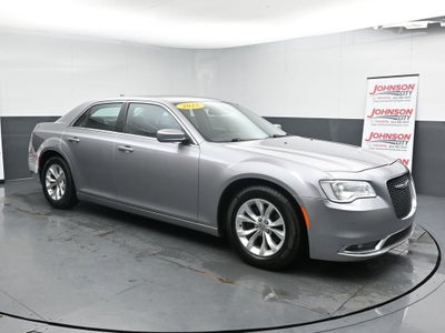 2015 Chrysler 300 Limited