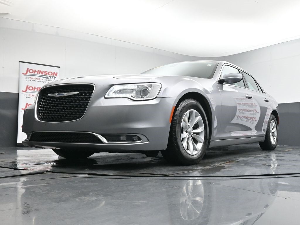 2015 Chrysler 300 Limited