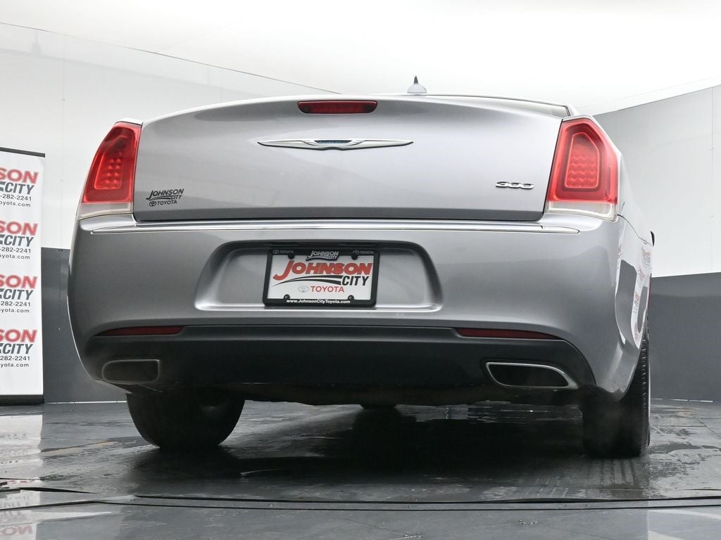 2015 Chrysler 300 Limited