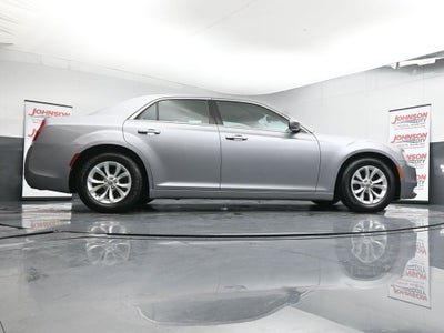 2015 Chrysler 300 Limited