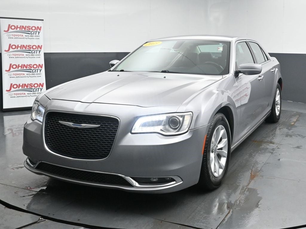 2015 Chrysler 300 Limited