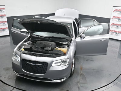 2015 Chrysler 300 Limited