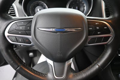 2022 Chrysler 300 Touring