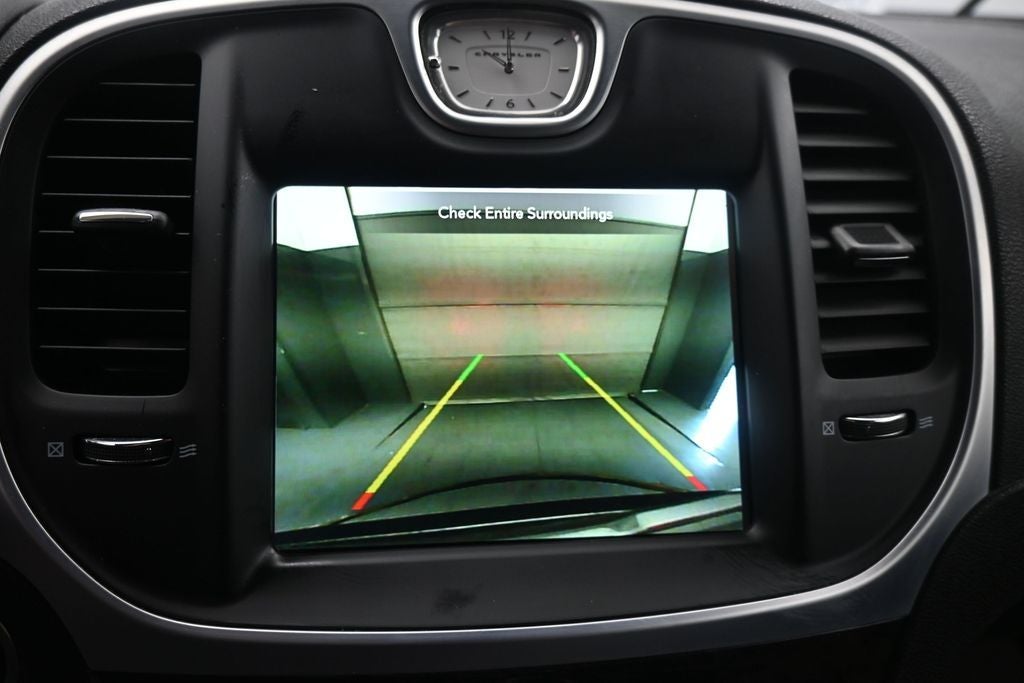 2022 Chrysler 300 Touring