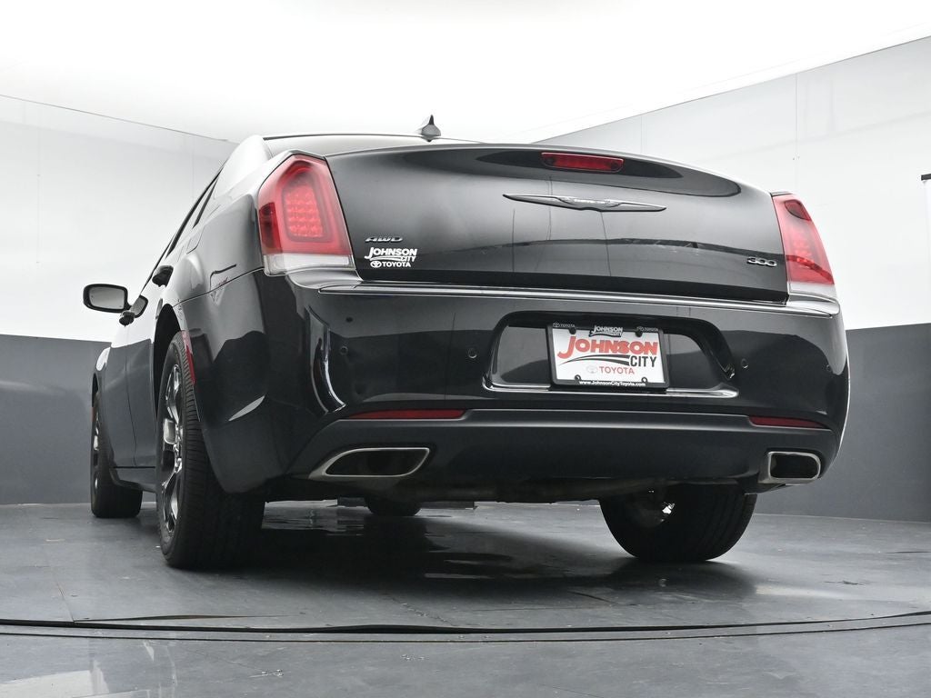 2022 Chrysler 300 Touring