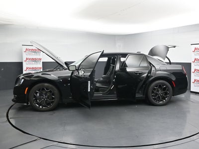 2022 Chrysler 300 Touring