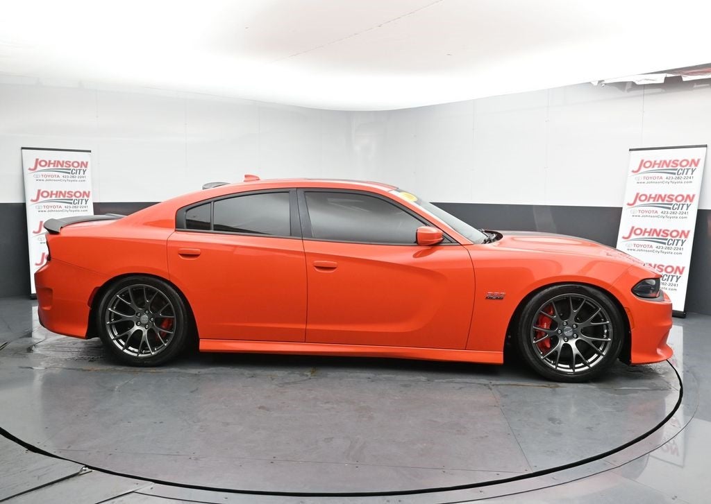2016 Dodge Charger SRT 392
