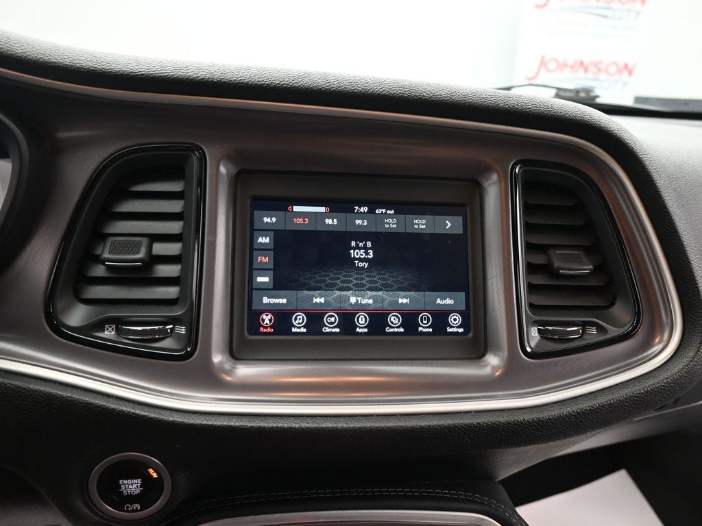 2021 Dodge Challenger SXT
