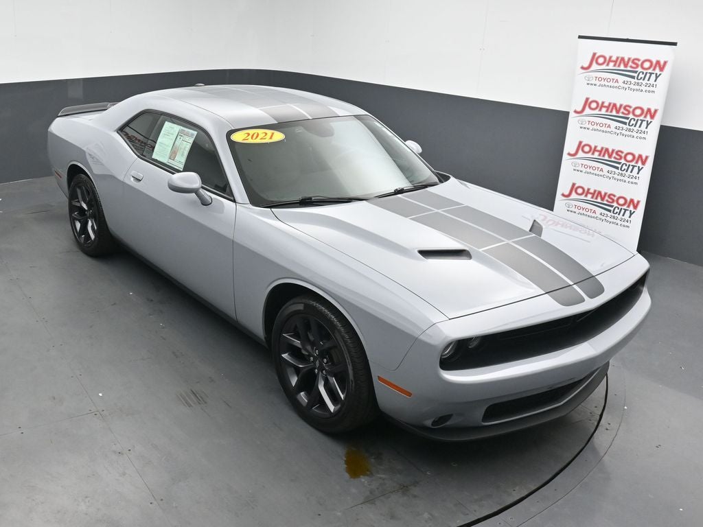 2021 Dodge Challenger SXT