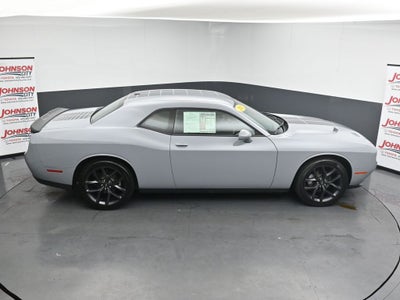 2021 Dodge Challenger SXT