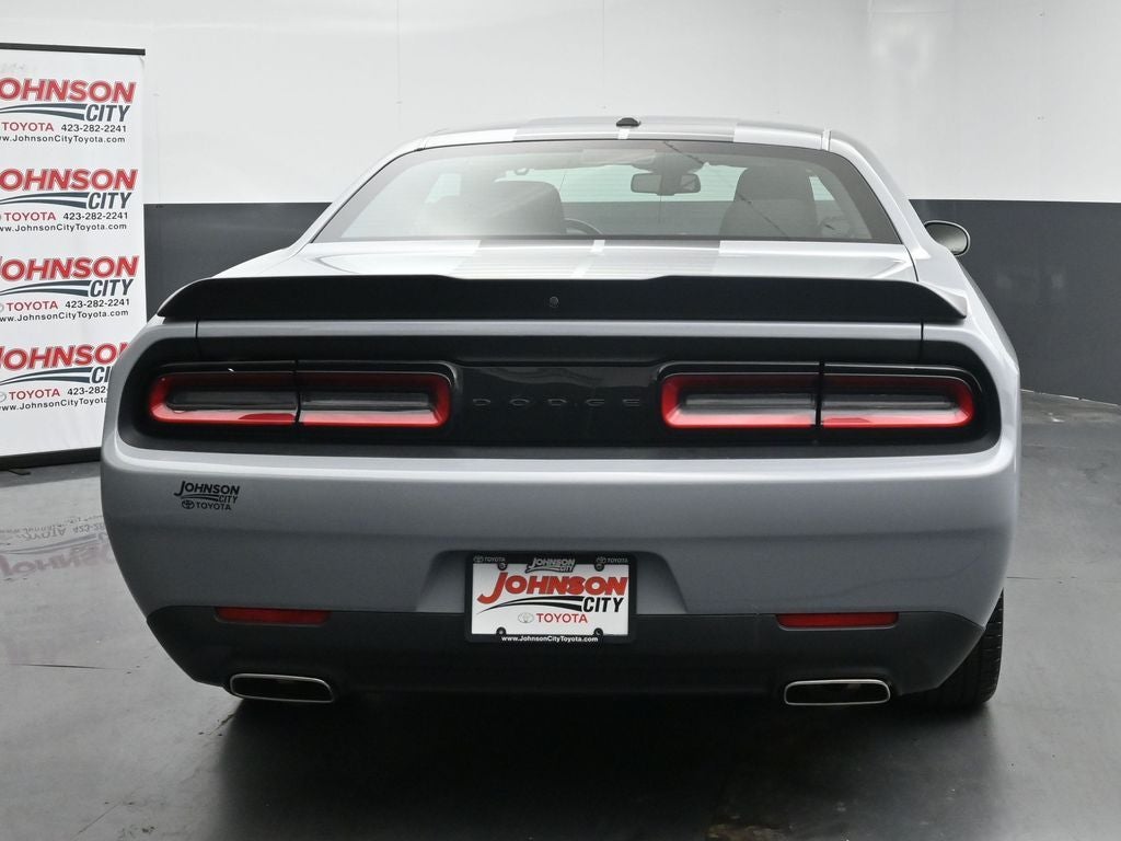 2021 Dodge Challenger SXT