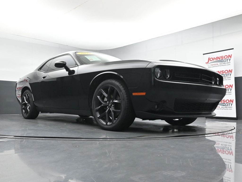 2021 Dodge Challenger SXT