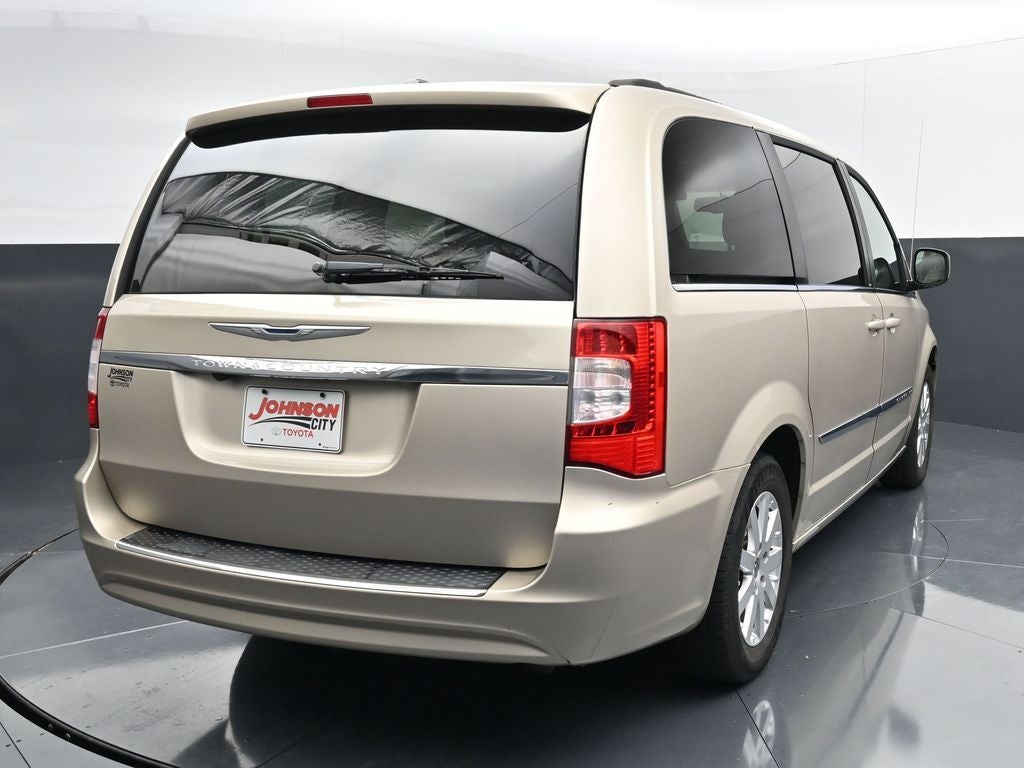 2014 Chrysler Town & Country Touring