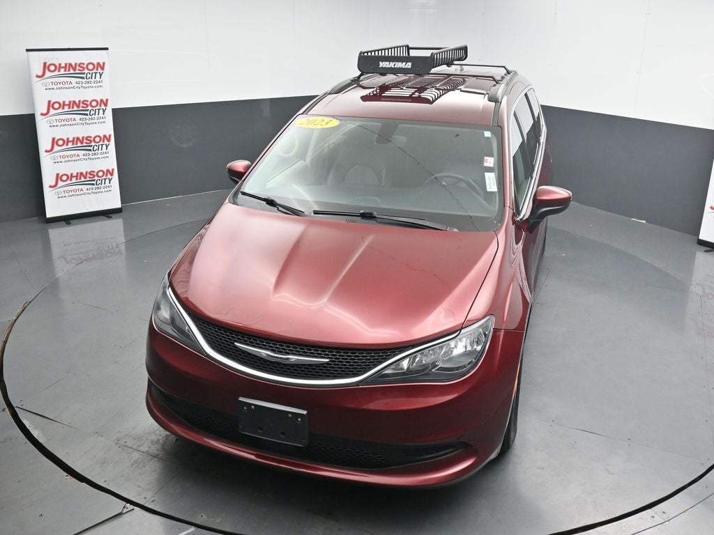 2021 Chrysler Voyager LXI