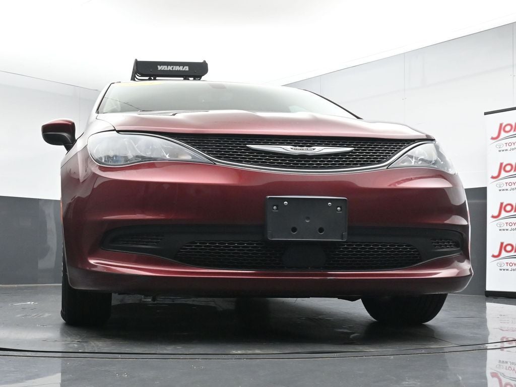 2021 Chrysler Voyager LXI
