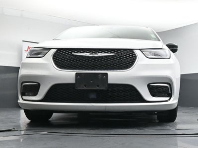 2024 Chrysler Pacifica Select
