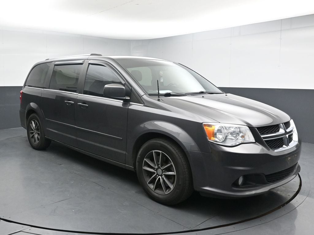 2017 Dodge Grand Caravan SXT's photo