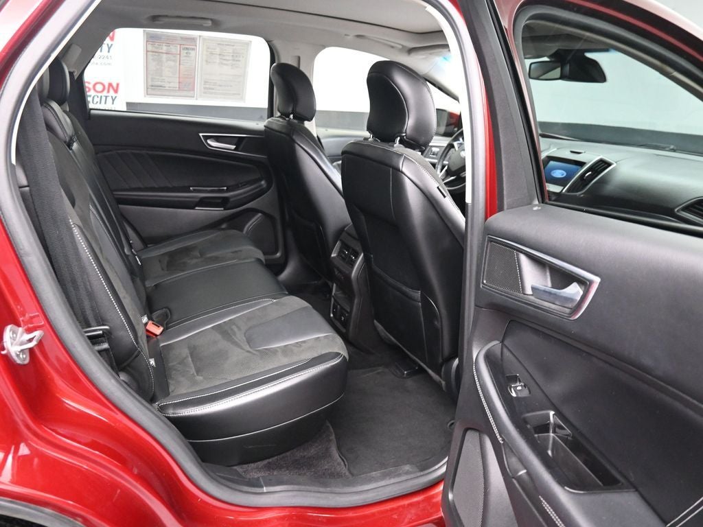 2017 Ford Edge Sport