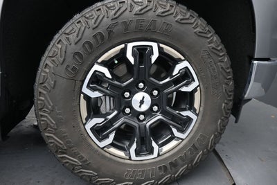 2025 Chevrolet Silverado 1500 LT LT1