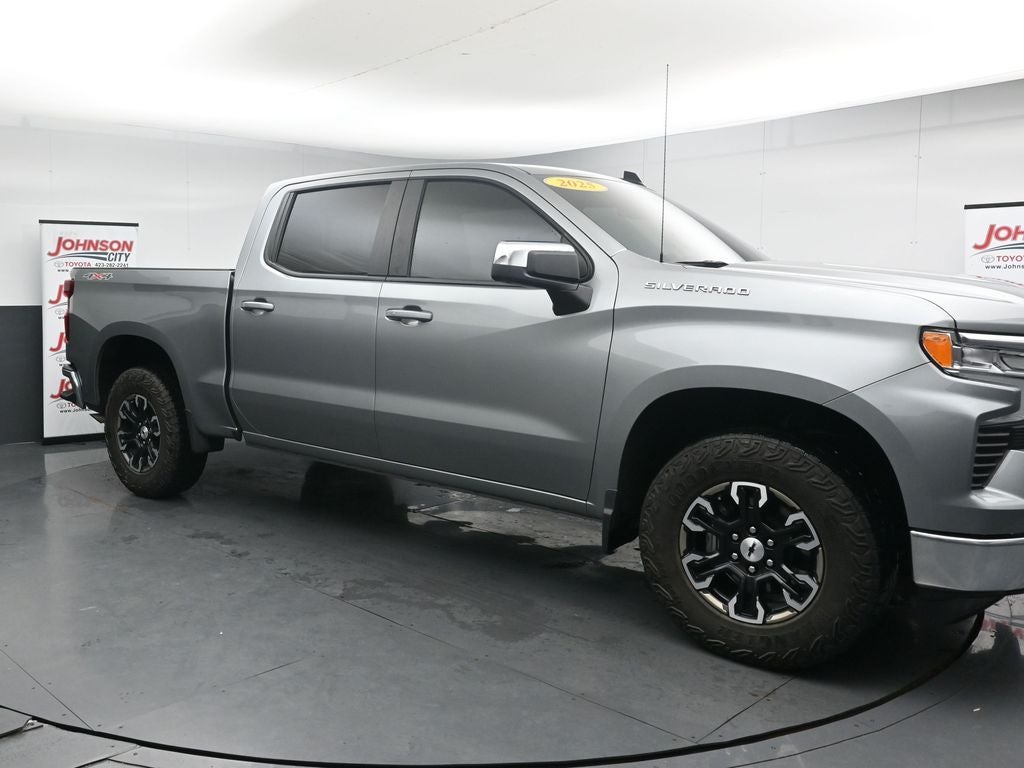 2025 Chevrolet Silverado 1500 LT LT1