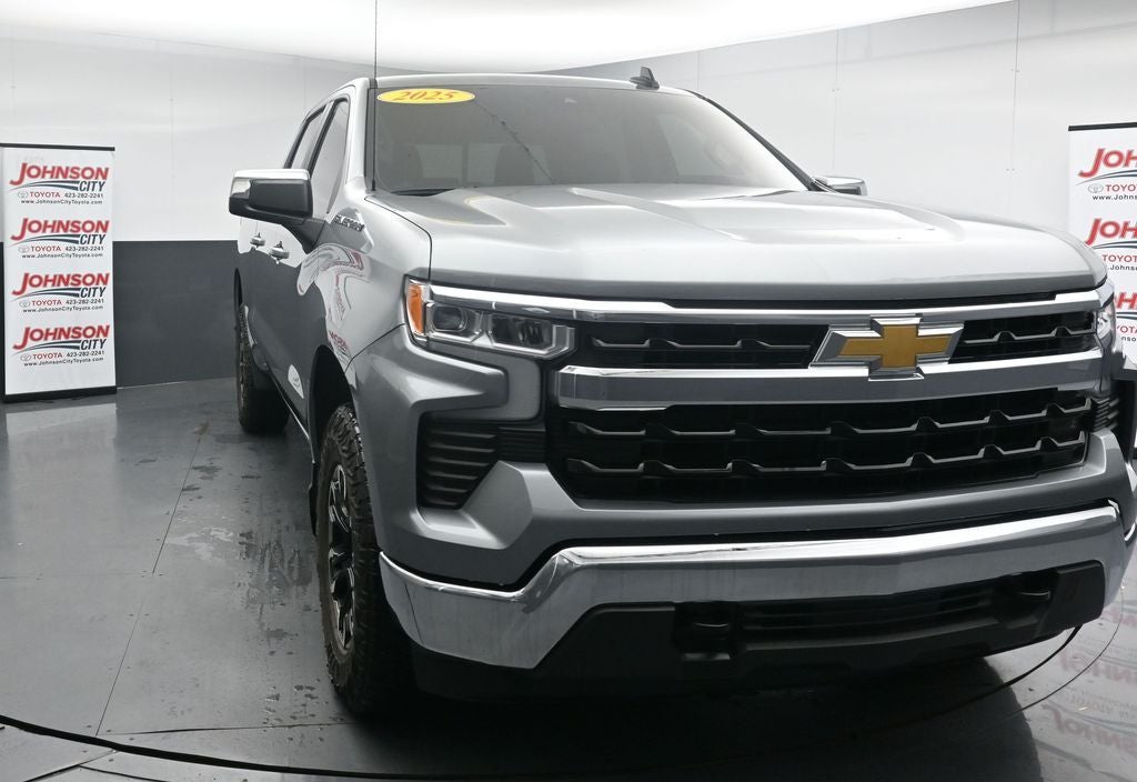 2025 Chevrolet Silverado 1500 LT LT1