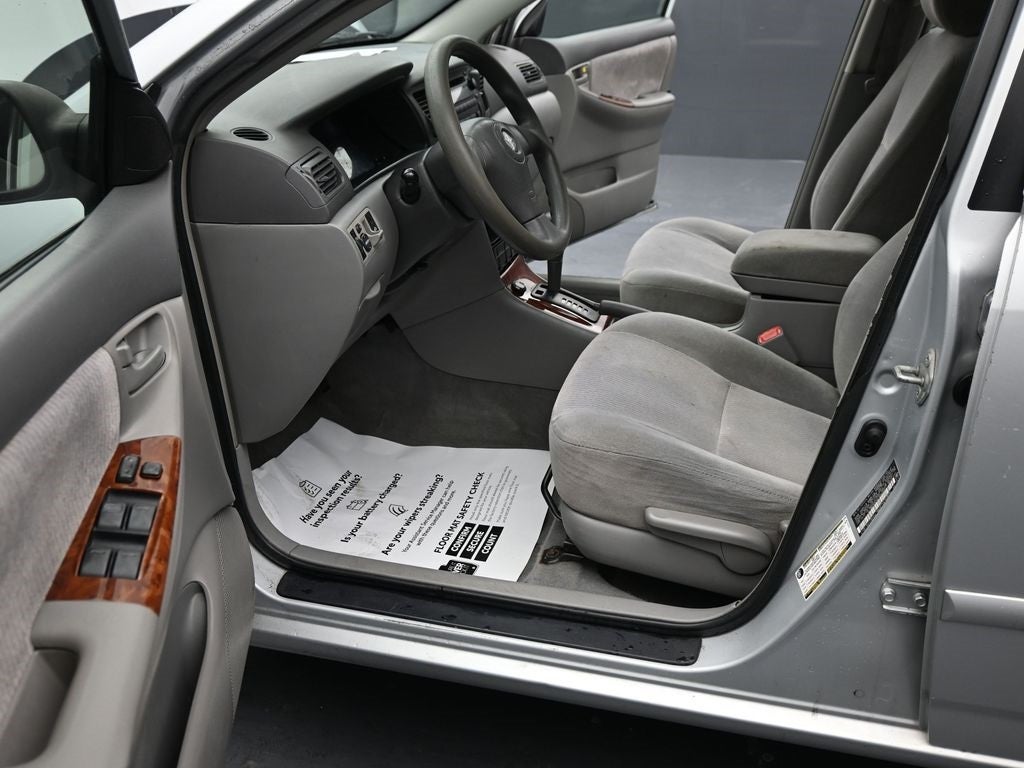 2006 Toyota Corolla LE