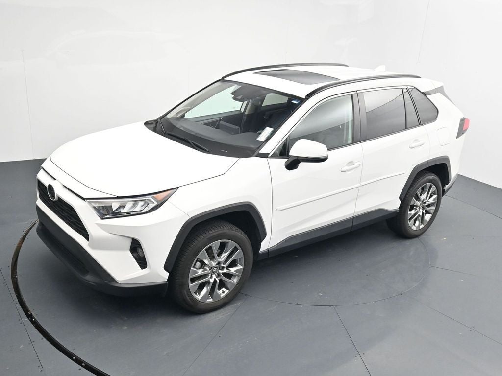 2019 Toyota RAV4 XLE Premium