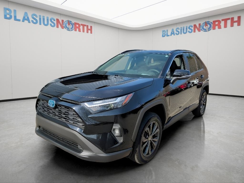 2023 Toyota RAV4 XLE Premium