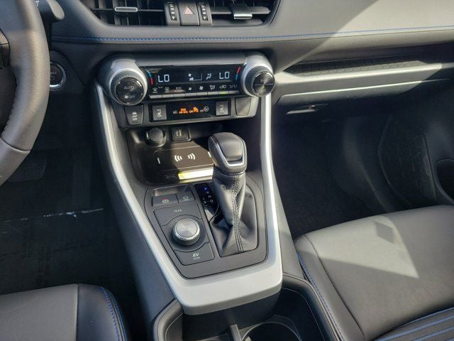 2023 Toyota RAV4 XSE