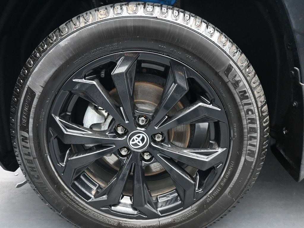 2024 Toyota RAV4 XSE