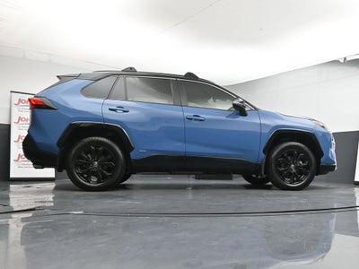 2024 Toyota RAV4 XSE