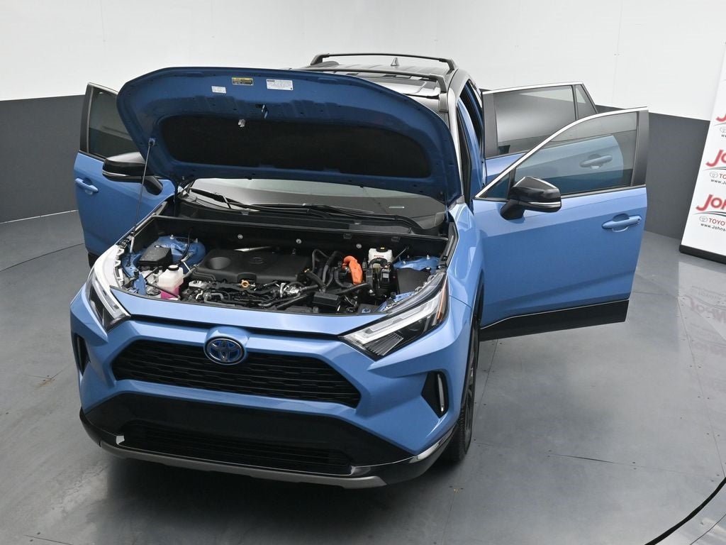 2024 Toyota RAV4 XSE