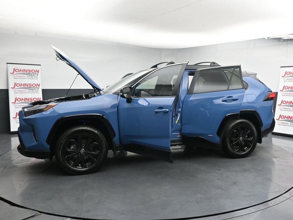 2024 Toyota RAV4 XSE