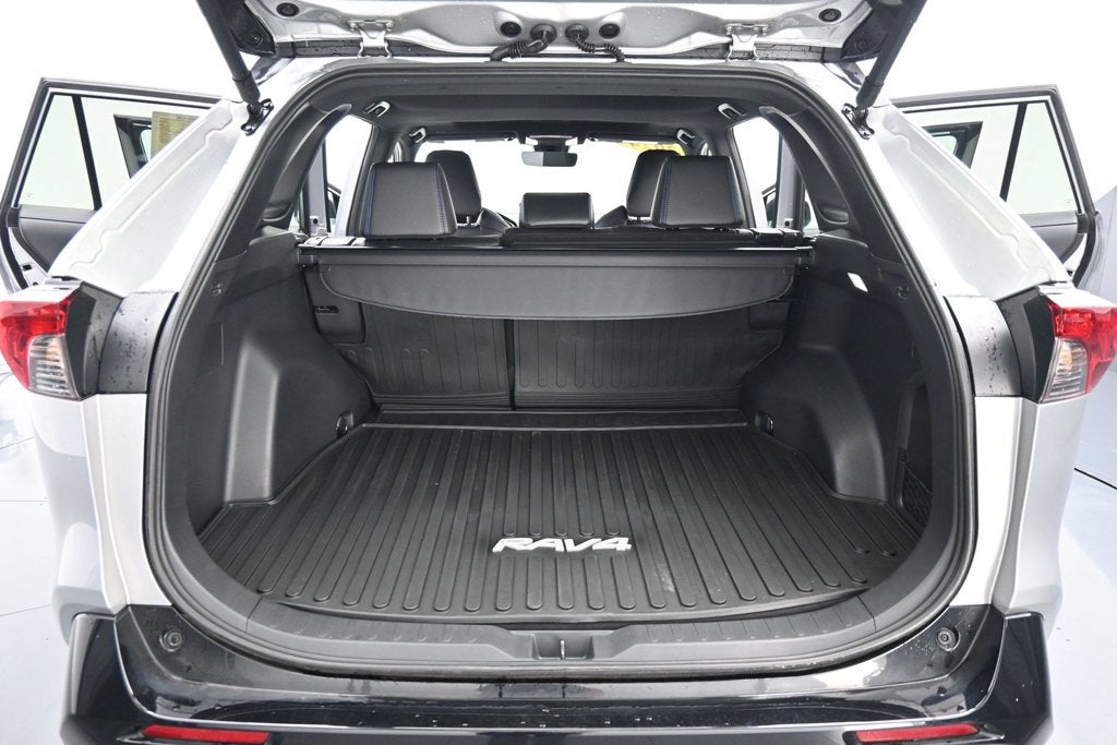 2024 Toyota RAV4 XSE