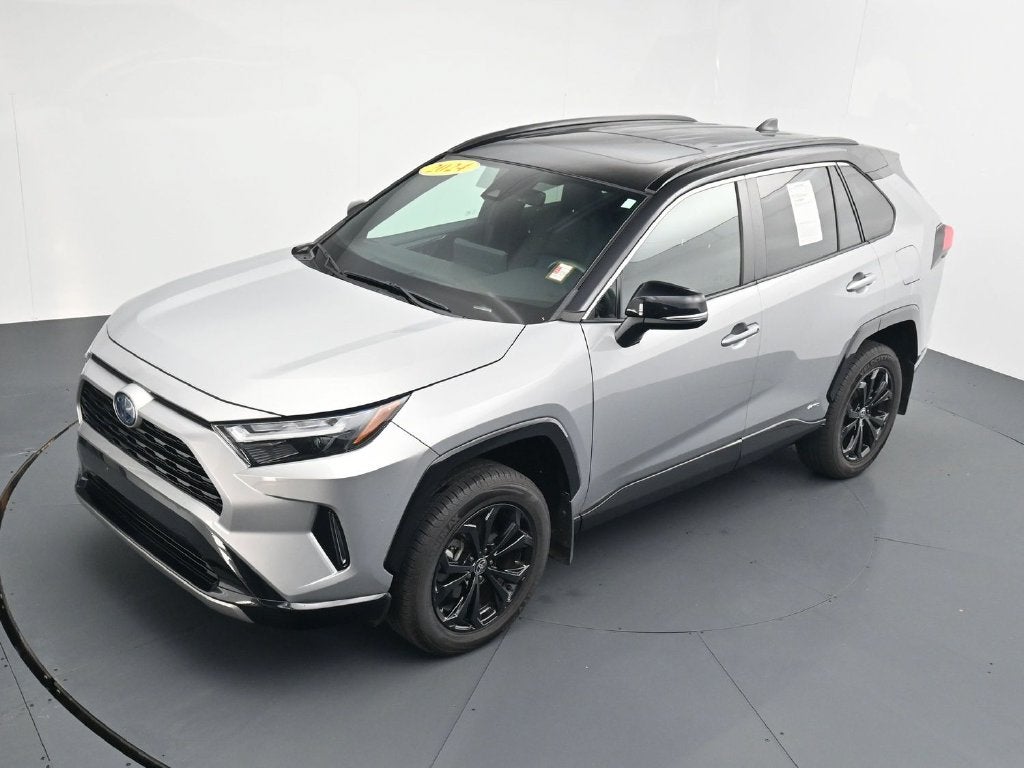 2024 Toyota RAV4 XSE