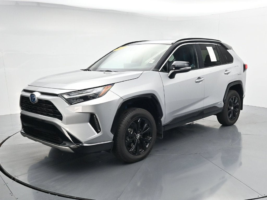 2024 Toyota RAV4 XSE