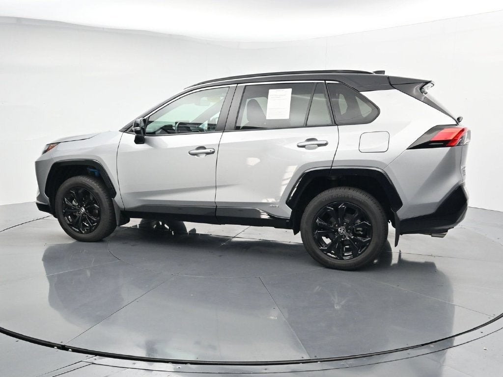 2024 Toyota RAV4 XSE
