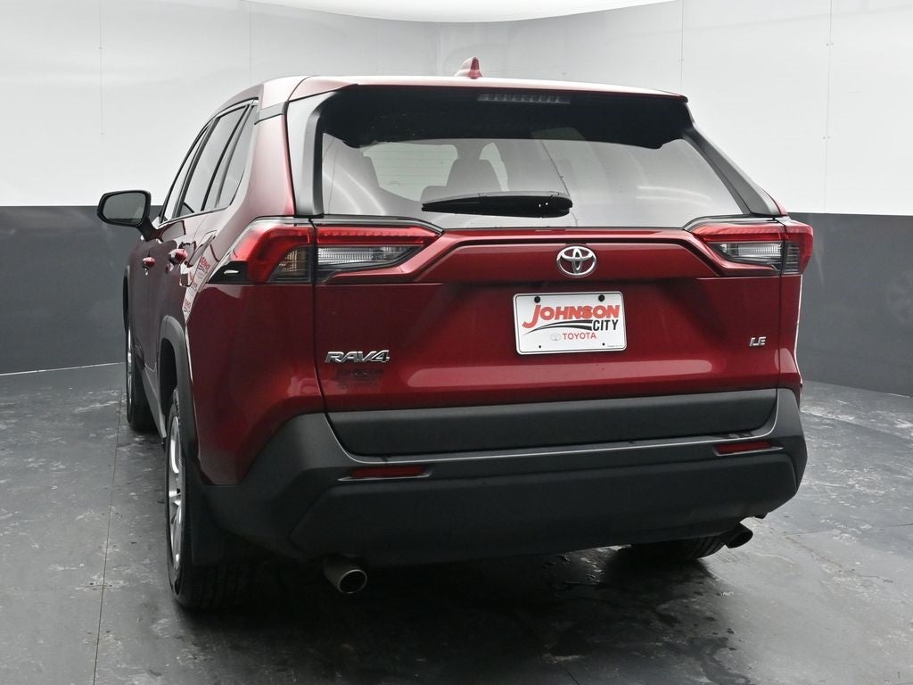 2023 Toyota RAV4 LE