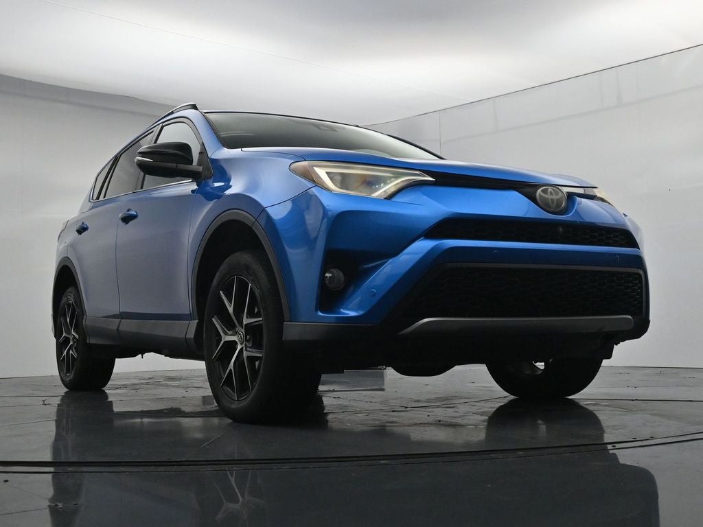 2017 Toyota RAV4 SE