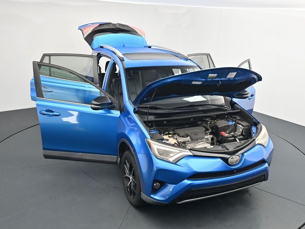 2017 Toyota RAV4 SE