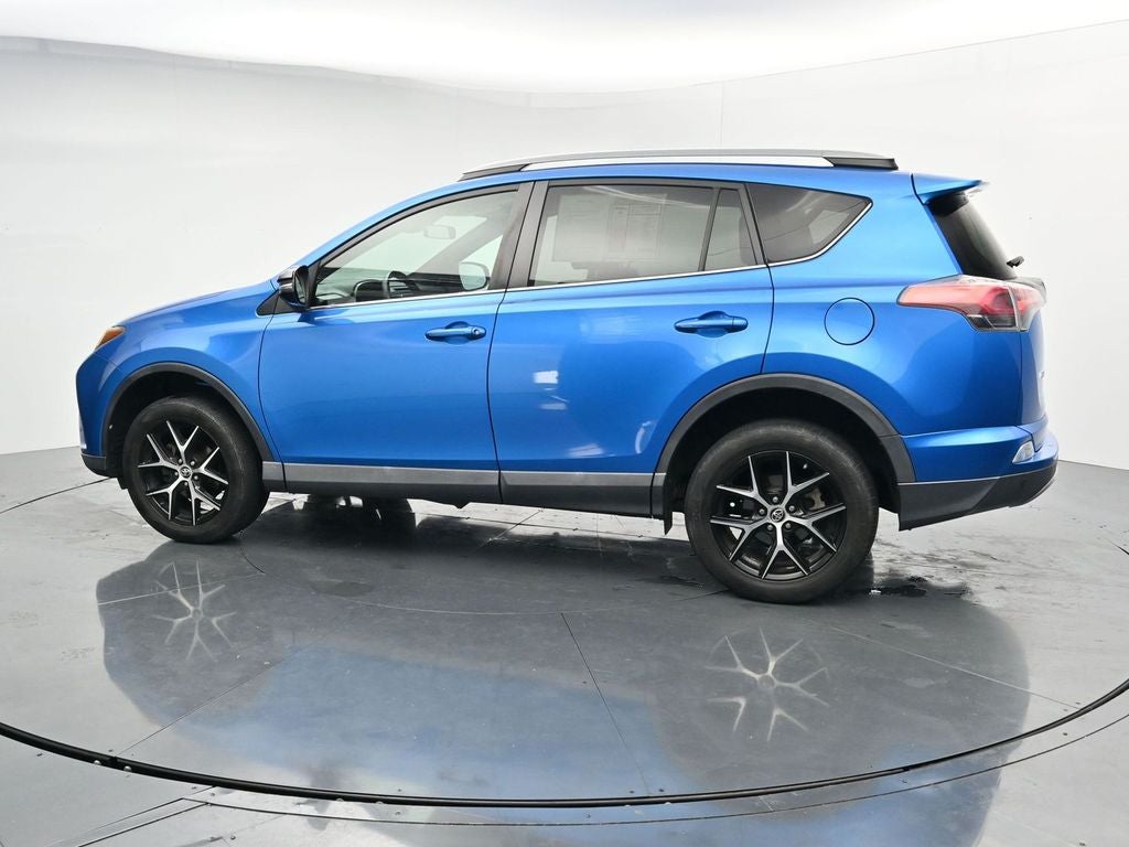 2017 Toyota RAV4 SE